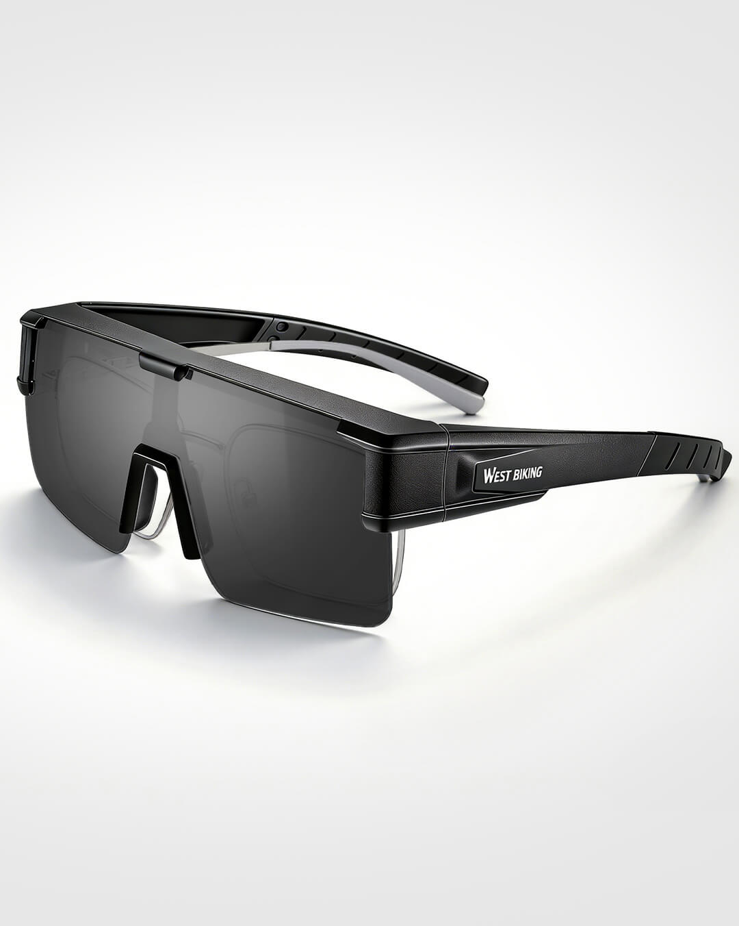 fahrradbrille für brillenträger in Schwarz für tägliches Radfahren.